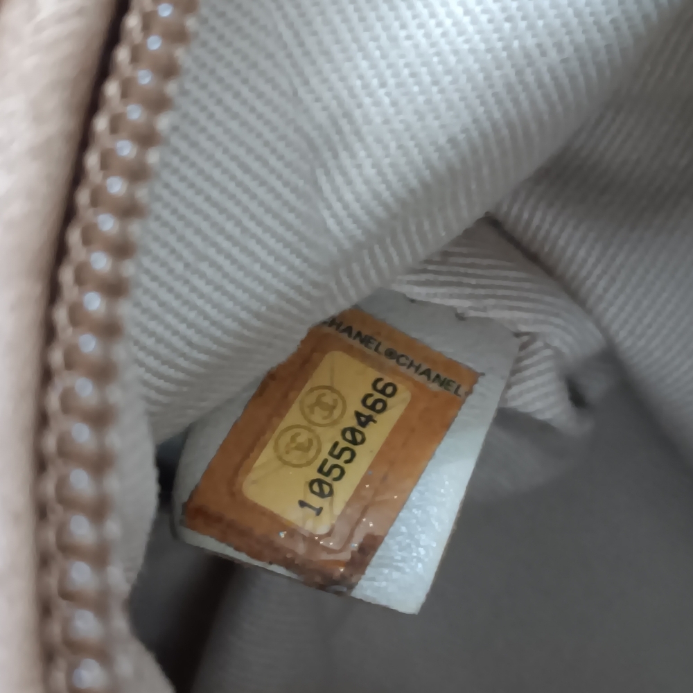 ✨️Chanel Vintage Hobo Cloudy Beige Lambskin Bag - Picture 14 of 17